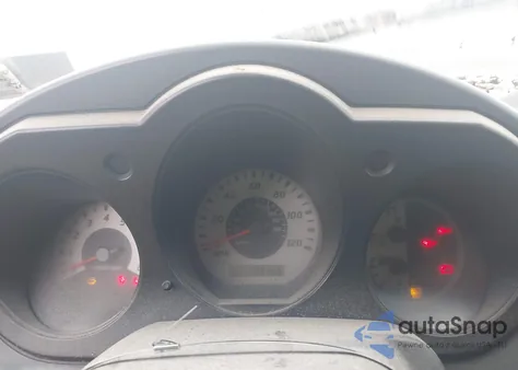 2004 Nissan Xterra Xe/Se z USA, uszkodzony, nr VIN 5N1ED28Y34C629767